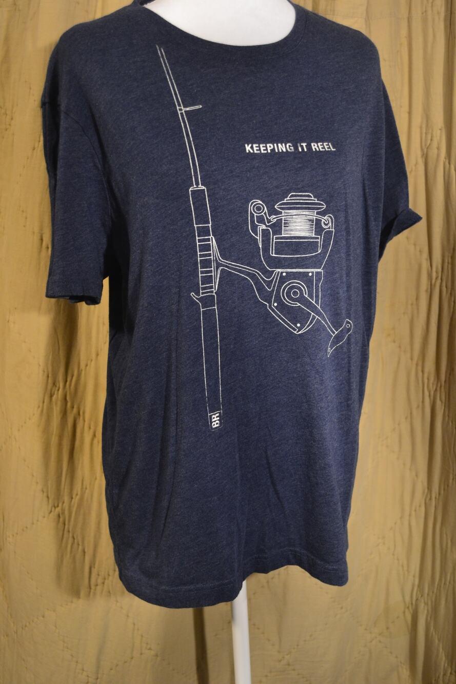 Banana Republic Men’s M Keeping It Reel Fishing Graphic T-Shirt Navy Fall 2016